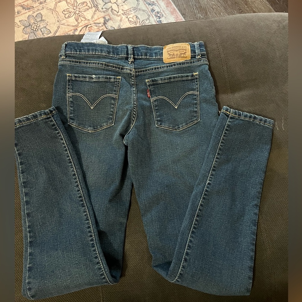 Levis Dark Blue Skinny Jeans - Picture 2 of 4